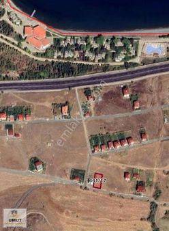 Van Akdamar Adası Karşısında Satılık Müstakil Tapulu Arsa