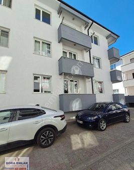 Düzce Uzunmustafa Mahallesi Ekşioğlu 1 Sitesinde Kiralık 3+1 135 M2 Daire