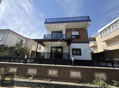 Altınolukta Denize 50metre 4+1 Lüx Villa