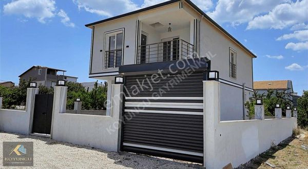 260 M2 Arsa İçinde Yerden Isıtmalı Lüx 4+1 Müstakil Villa