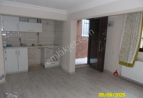 Erdemay Emlaktan Satılık1+1 İnönü Mahallesinde Müstakil