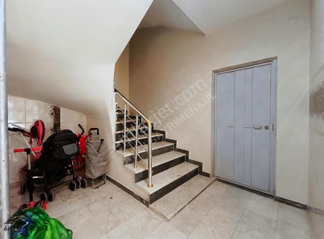 Büyükdere Mahallesinde Millet Caddesi Dibinde 2+1 Dubleks Daire