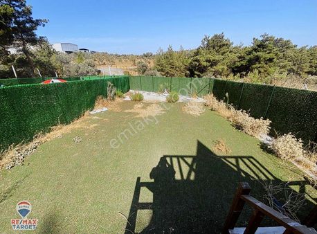 Kemalpaşa Çambelde Rızaı Taksımlı 2 Katlı Bahçelı Bungalov