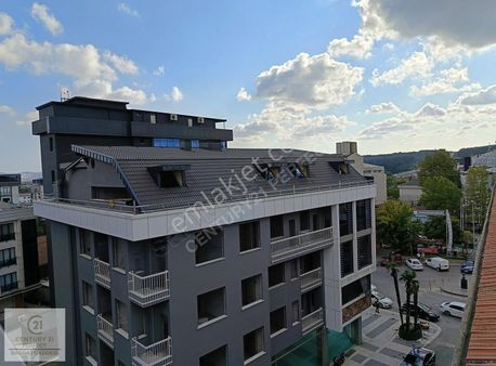 Çekmeköy Alemdağ Merkez'de Satılık 4+1 Dubleks Daire