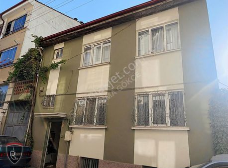 Çevre Yoluna Yakın 2 Katlı Bahçeli Mustakil Ev