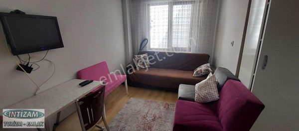 Çarşı Merkezde 2+1 Herşey Dahil Kız Apartı
