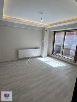 Buca Menderes Mahallesinde Satılık 2+1 Sıfır Daire