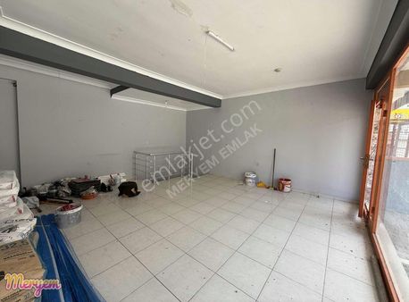 Battalgazide Güzel Konumlu Acil Satılık Dükkan