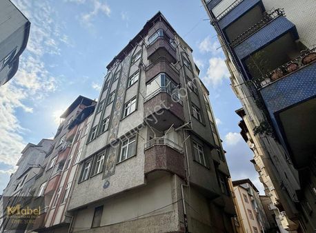 Mabel'den - Denize 50 Mt Mesafe 'de Merkezi Konum Ayrı Mutfak !!