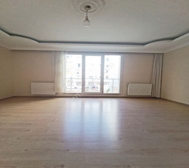 İnvest Gyo'da Ardıçlı Mah Geniş Kullanışlı Satılık 2+1lüks Daire