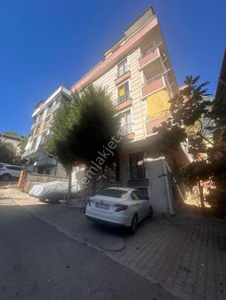 Sancaktepe Safa Mahallesinde Kiralık 2+1 Ters Dubleks Daire