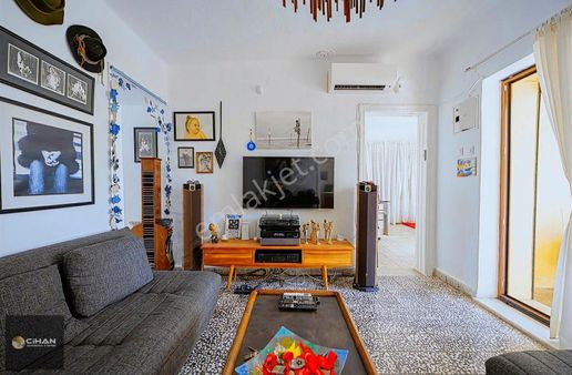 Kuşadası Kadınlar Denizinde Plaja Sıfır Satılık Villa, İşletme