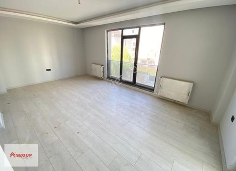 Segup Gayrimankel Nazan'dan Ara Kat Mutfak Salon Ayrı 2+1 Daire