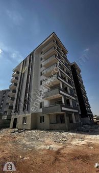 Malazgirt Mahallesinde 0 2,5+1 Daire