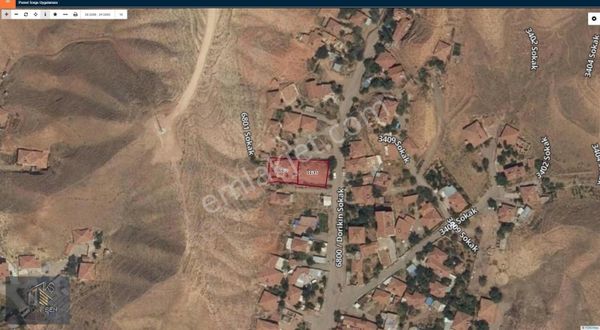 Kadir Şen Gayrimenkul'den Zafer Cami Yukarısı Satılık Arsalar