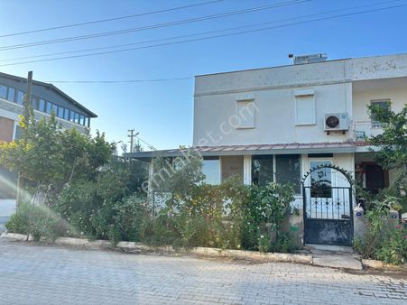 Seferihisar Doğanbey’de Deniz Tarafında Müstakil Geniş Bahçeli 4 + 1 Villa