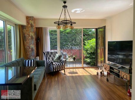 Metroya 2 Dk Mesafede 1+1 Bahçe Katı Eşyalı Kiralık Daire