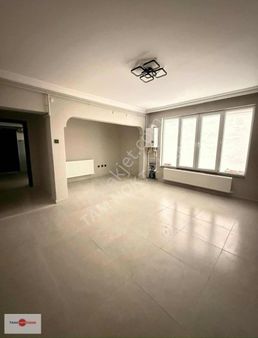 Tam Nokta Kent'ten Satılık Çok Amaçlı Hem Ofis Hem Yaşam Dairesi