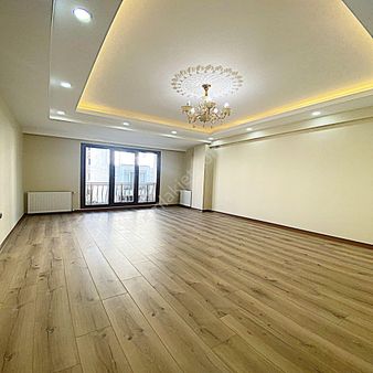 Esenyurtta Kira Getirisi Yüksek Yatırımlık 3+1 Lüx Daire