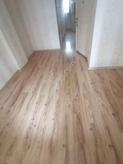 Ümraniye Yamanevler Yeni Bina Metro Yürüme Mesafesi Yüksek Giriş 1+1 Çarşı Yürüme 70 Metre Kiralık