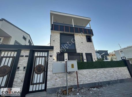 Didim Efelerde 3+1 Fırsat Villa - Dopdolu