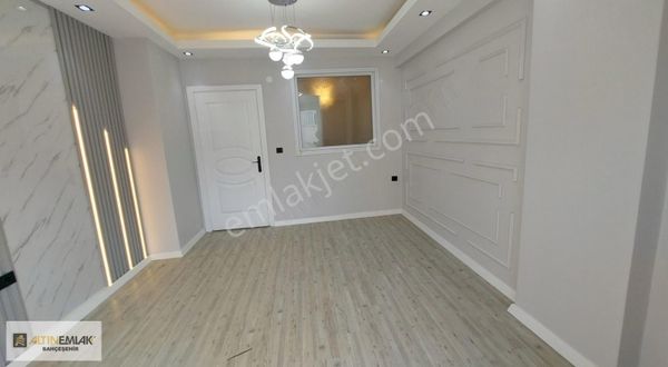 Esenyurt Fatih Mh Tadilatlı Masarafsız Satılık 2+1