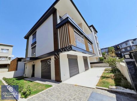 Menderes Coldwell Banker Poyraz'dan Geniş 4+1 Otoparklı Villa..