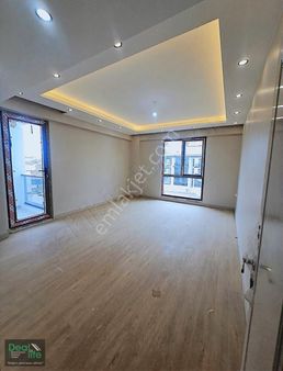 Deallife'dan Ebeveyn Banyolu Site İçi 3+1 Dubleks