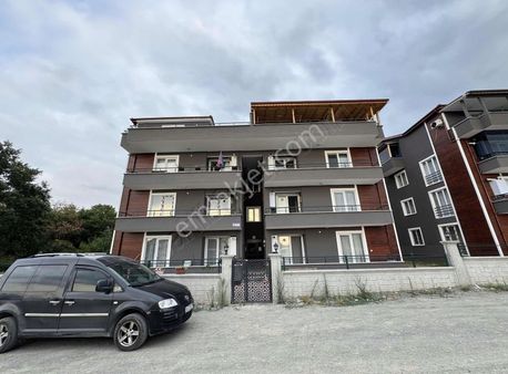 Gölcük Hisareyn'de 3+1 Giriş Kat Site İçi Satılık Daire