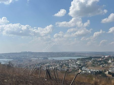 İstanbul Büyükçekmece'de Satılık Deniz Manzaralı Arsa