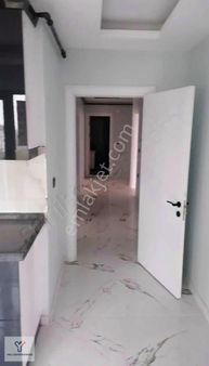 Yalı Gayrimenkul | Taflan'da Anayola Cephe Geniş 3+1 Daire