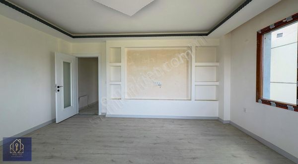 No:10 Gayrimenkul'den Butik Site Konseptinde 3+1 Ebeveyn Daire!.