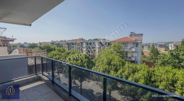 No:10 Gayrimenkul'den Cadde Üstü 3+1 Daire Son Fiyat