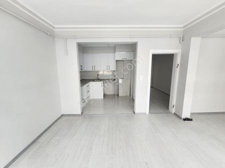 Son Fiyat!! Yeni Mahallede 155 M2 Okula Yakın İçi Yapılı Daire