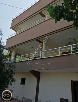 Eskimalatya Karabağlarda 2 Katlı Villa Tadında Satılık Bina.