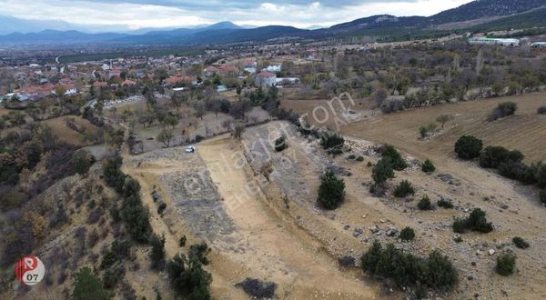 Antalya Korkuteli Kevzer Mahallesinde Satılık 519m2 Arsa