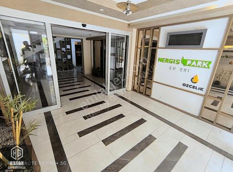 Yıldıztepede 4+1 Full Yapılı Ebeveyn Banyolu, Kilerli Daire