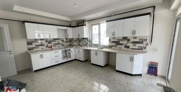 Reşadiyede Şıklık Ve Kalite Arayanlara! 3+1 Satılık Daire