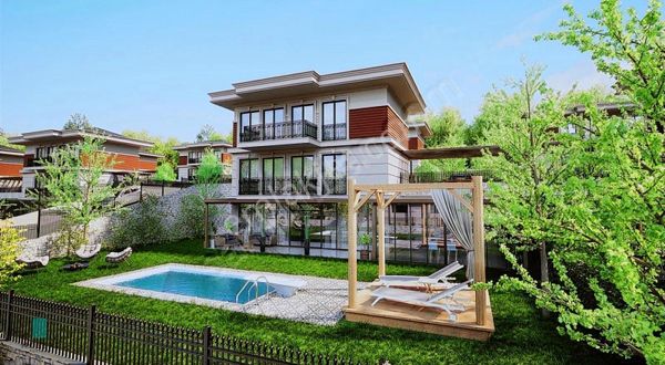 Noseri Yatırımdan Reşadiye'de Müstakil 4+1 Satılık Villa