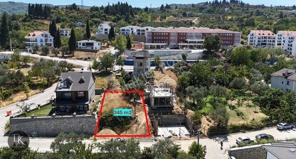 Deniz'den Sarıkum'da Köprü Manzaralı 345 M2 İmarlı Arsa