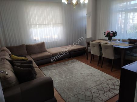 Tekirdağ Kapaklı Bahçeli Evler Mahallesinde 4 Katlı İskanlı Apartman