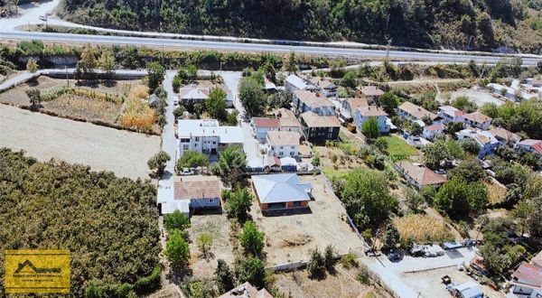 Ruşen Aydın Gyd'dan Kaynaşlı/d.yerihasanbey Köyünde Satılık Arsa