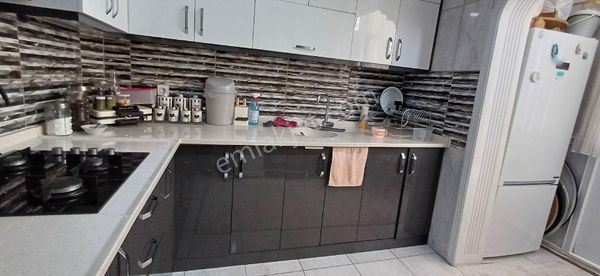 Onur Emlak Isıklar Mah 2+1full Bakımlı Satılık Daire