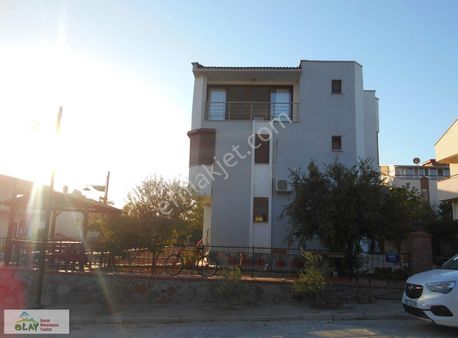 Full Eşyalı 5+1 Triplex Villa 75.000 Tl