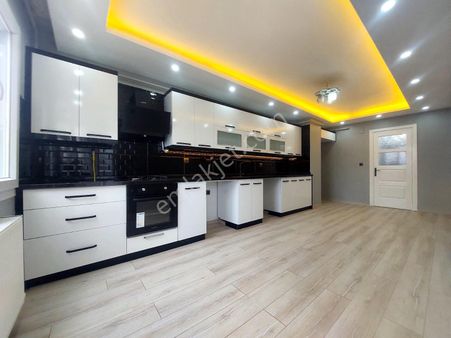 S.demirel Bulv.üzeri K.mutfaklı 53 M2 Kış Bahçeli Hasarsız Raporlu Kaçmaz Lüks Fırsat