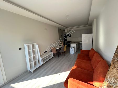 Kuşadası Merkez'de Satılık 1+1 Daire