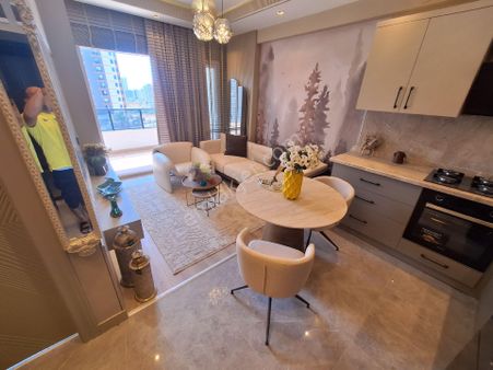 Bölgenin En Geniş Çift Balkonlu 1+1 Dairesi