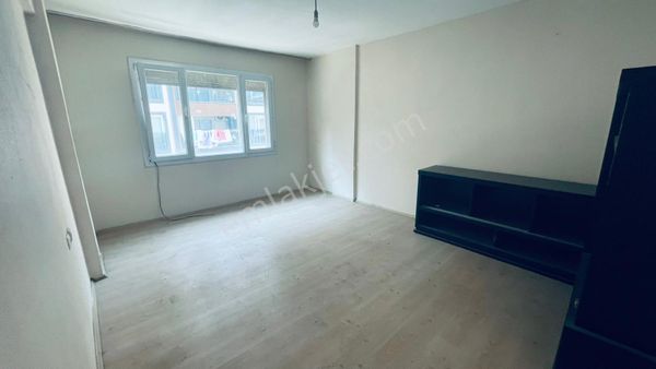 Acısu Caddesi Üzeri 2+1 Ara Kat Satılık Daire