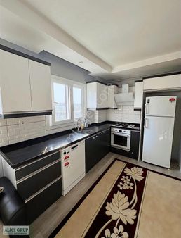 #stad Yanı Hasarsız Bina Full Eşyalı Kombili 3+1 Daire