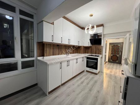 Bk Gayrimenkulden Andiçen Mah. Ara Katta Full Yapılı Satılık Daire
